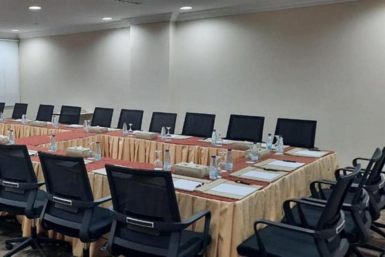 Hayat Al Riyadh Hotel Buitenkant foto