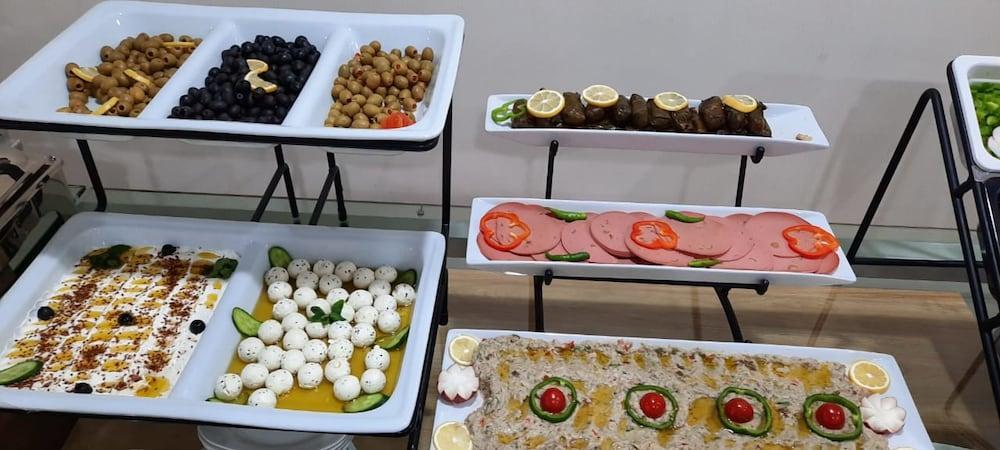 Hayat Al Riyadh Hotel Buitenkant foto